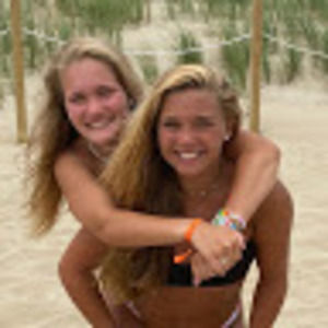 Meet your Posher, Kiley